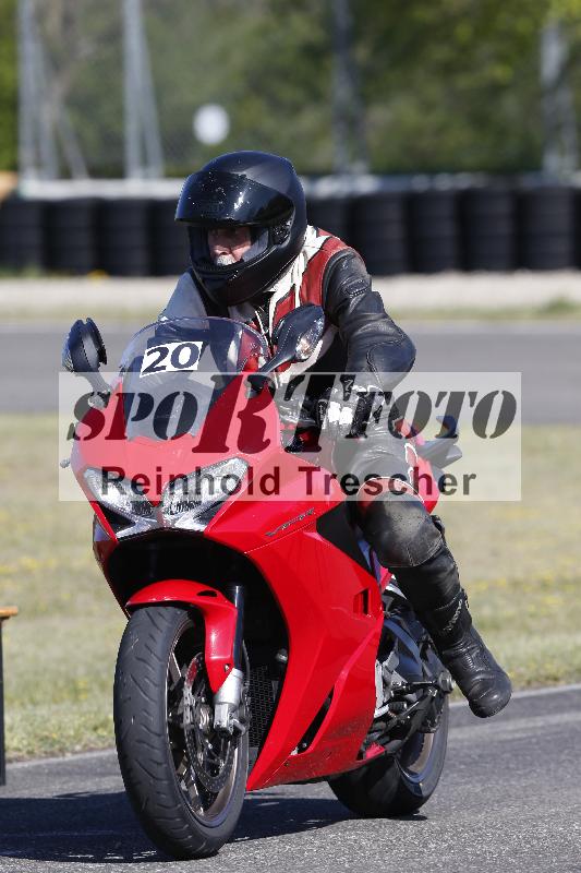 /05 07.04.2026 Cornu Master School ADR/Gruppe gruen/20